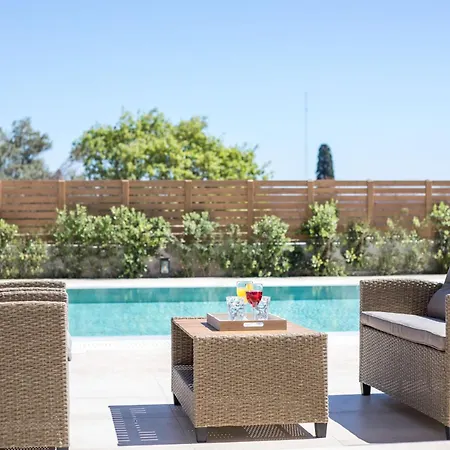Aeon Rhodes - New With Private Pool Βίλα *